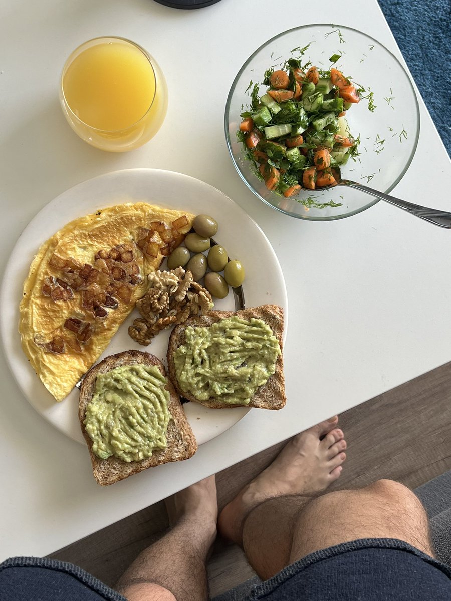 Bütün bayram güzel kahvaltılar ve yemekler hazırladım ve hepsini tek başıma yedim 🥹