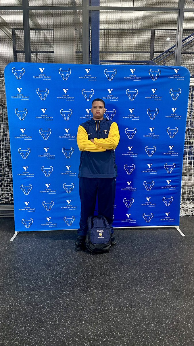 GabeRob2008's tweet image. Had a great time competing in @UBFootball mega camp yesterday. Reconfirmed interest with schools and represented CCHS well in Buffalo.
@PCC_FOOTBALL
@CoachLehmeier
@timothysasson
@7Twice
@WPIAL_Insider
@wpialsportsnews
@PghSportsNow
@DAWGHZERECRUITS
@On3Recruits
@TheWPIALEdition…