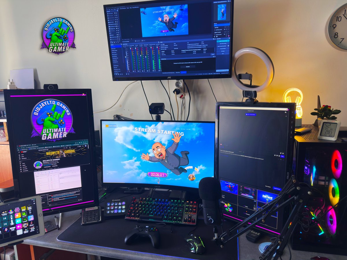 moved all my gear now sorted in my gamers man cave...<a href="/Notawolf77gami2/">Raging_wolf</a>
<a href="/guppy_princess/">PrincessGuppy</a>
<a href="/MaddunnGaming/">mad_dog_howls</a>