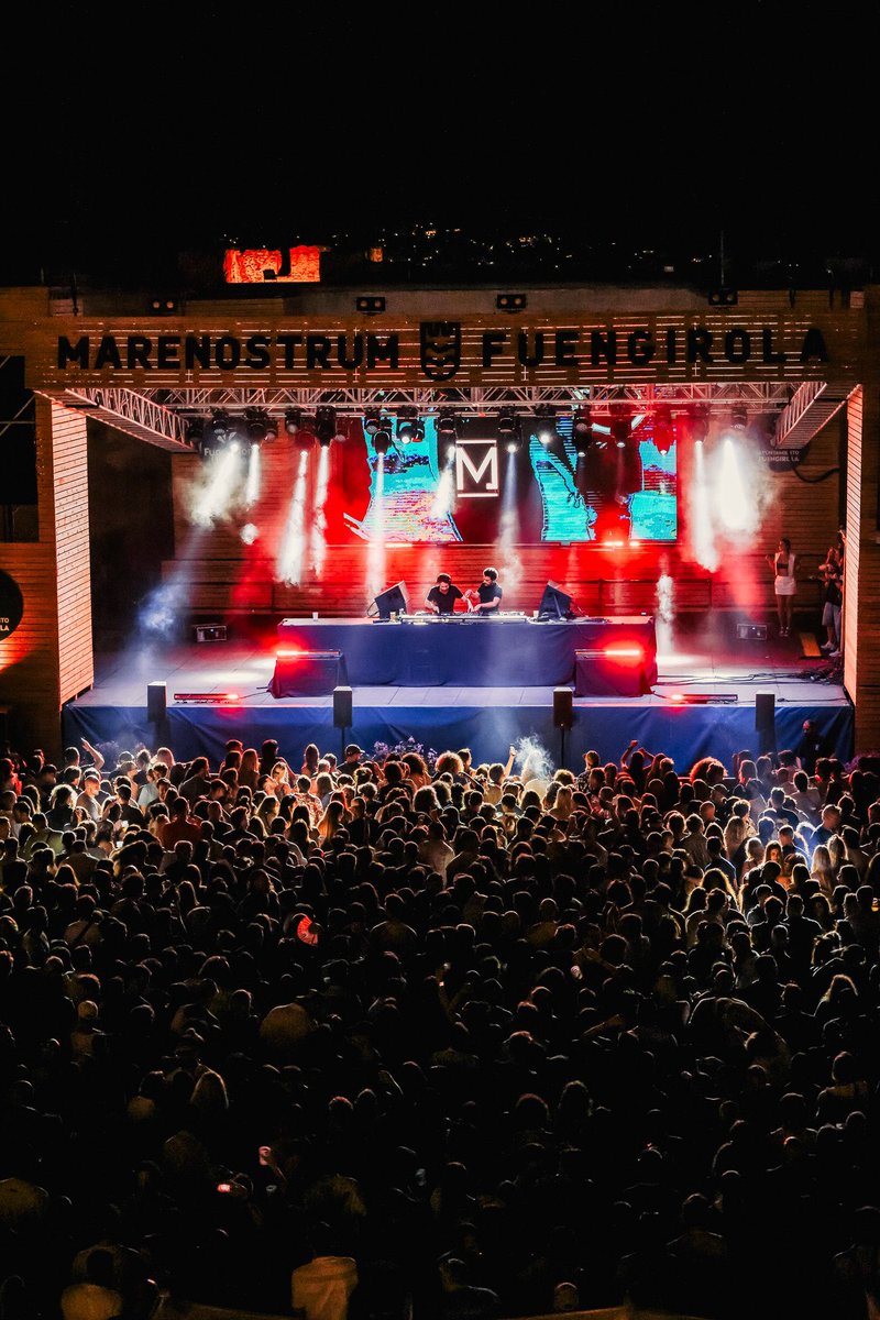 #TheBlaze nos ha dado este fin de semana un viaje sensorial para todos los amantes de la buena electrónica🫡🫡✨✨
Día para el recuerdo con #METRICA en Marenostrum Fuengirola 😎🙌🏼