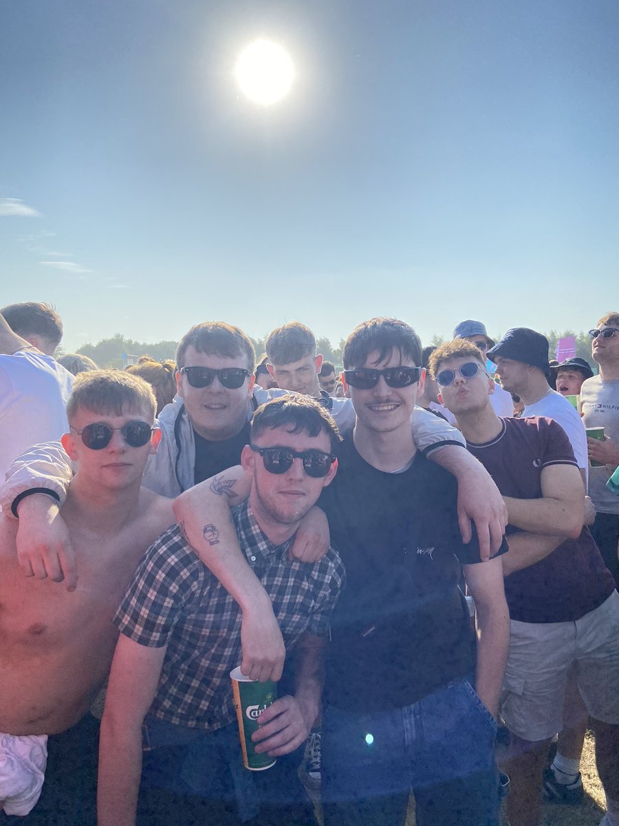 HarryCocking's tweet image. 2 years ago today, days don’t get much better than that🍻