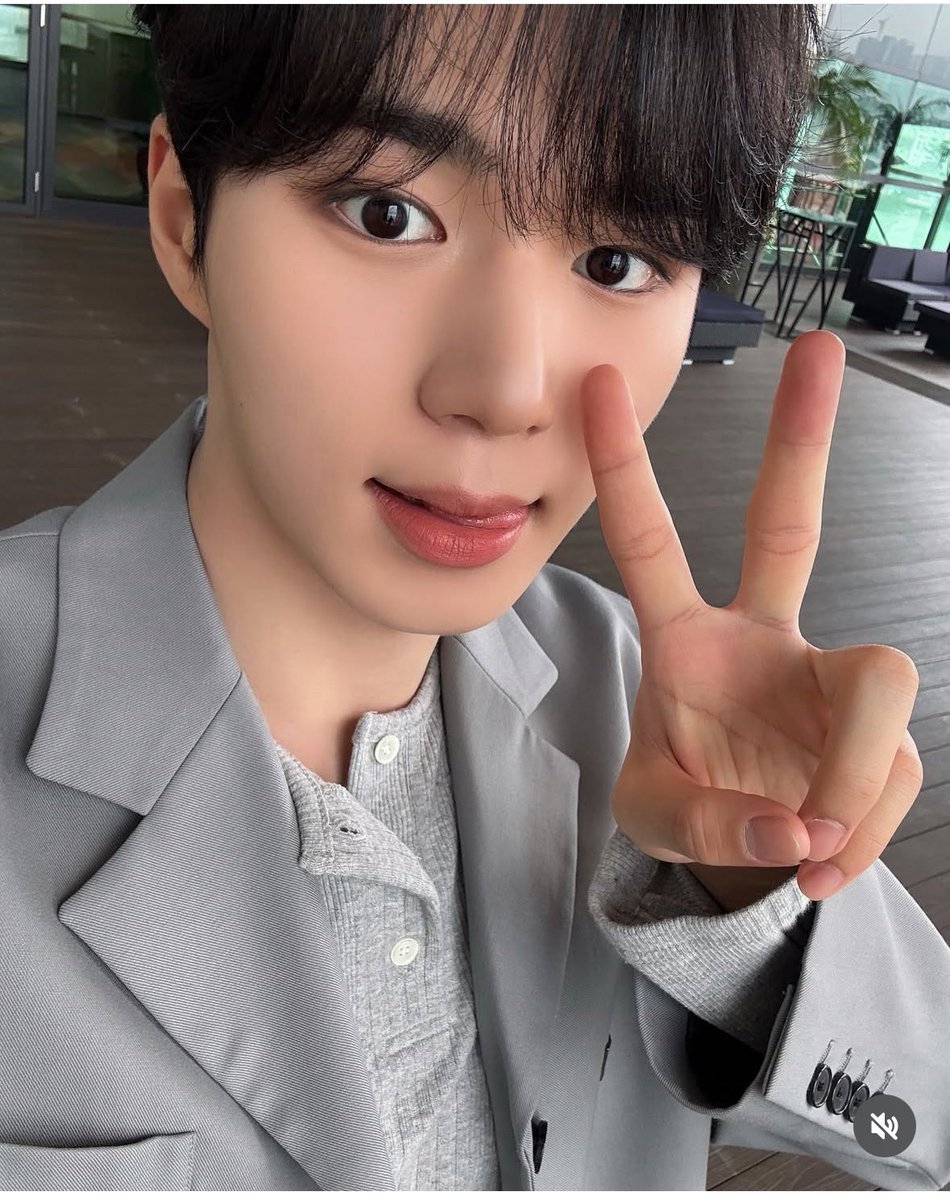 ボイプラ ジュンソ超絶イケメンなんでよろしく てかホントに宣材写真