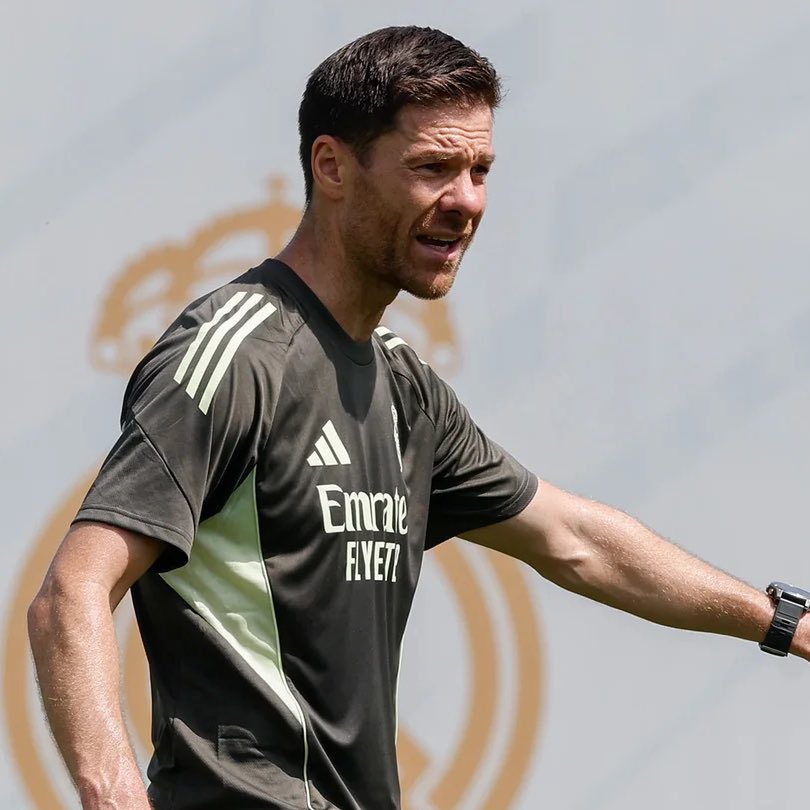 🆕⚪️ Xabi Alonso era at Real Madrid starts today with first training session.
