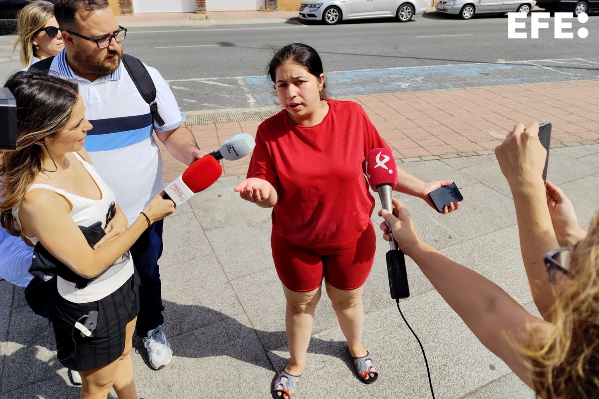 La madre de Camelia, la niña de dos años que murió tras recibir dos disparos durante un tiroteo entre clanes rivales el 30 de marzo en la barriada de San Lázaro de Plasencia, ha vuelto a pedir justicia para su hija y que los responsables de su muerte no salgan de la cárcel.