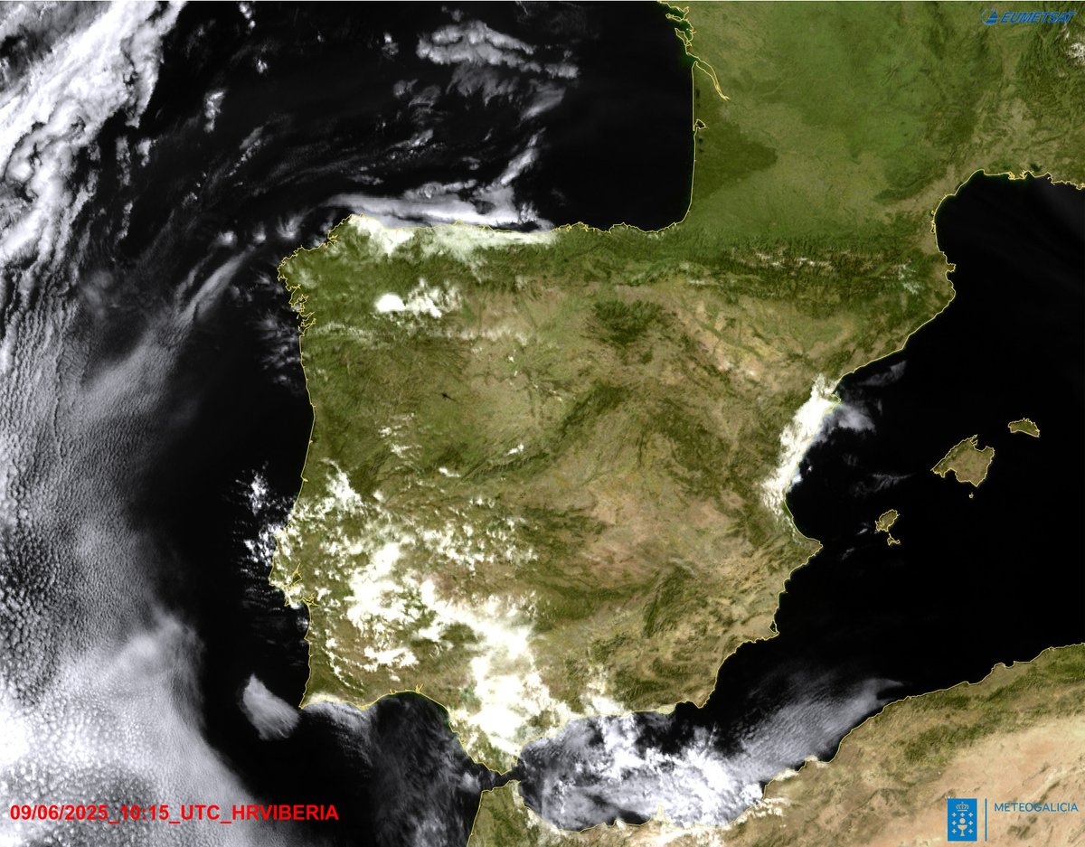 Temos influencia anticiclónica chegando unha masa de aire cálido 🧐 
-Máximas de máis de 36ºC no Miño de Ourense e Valdeorras e 34ºC no Miño de Pontevedra.
-Mar de vento forza 7 nos arredores de Bares.
-Vense no satélite nubes de evolución no leste. Mañá maior potencial treboento