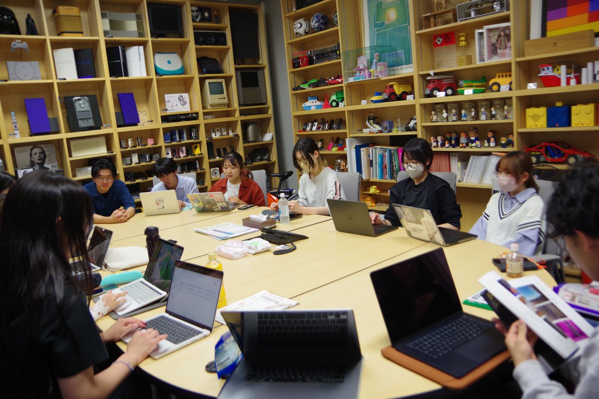 多摩美フリーペーパーRAW tweet media