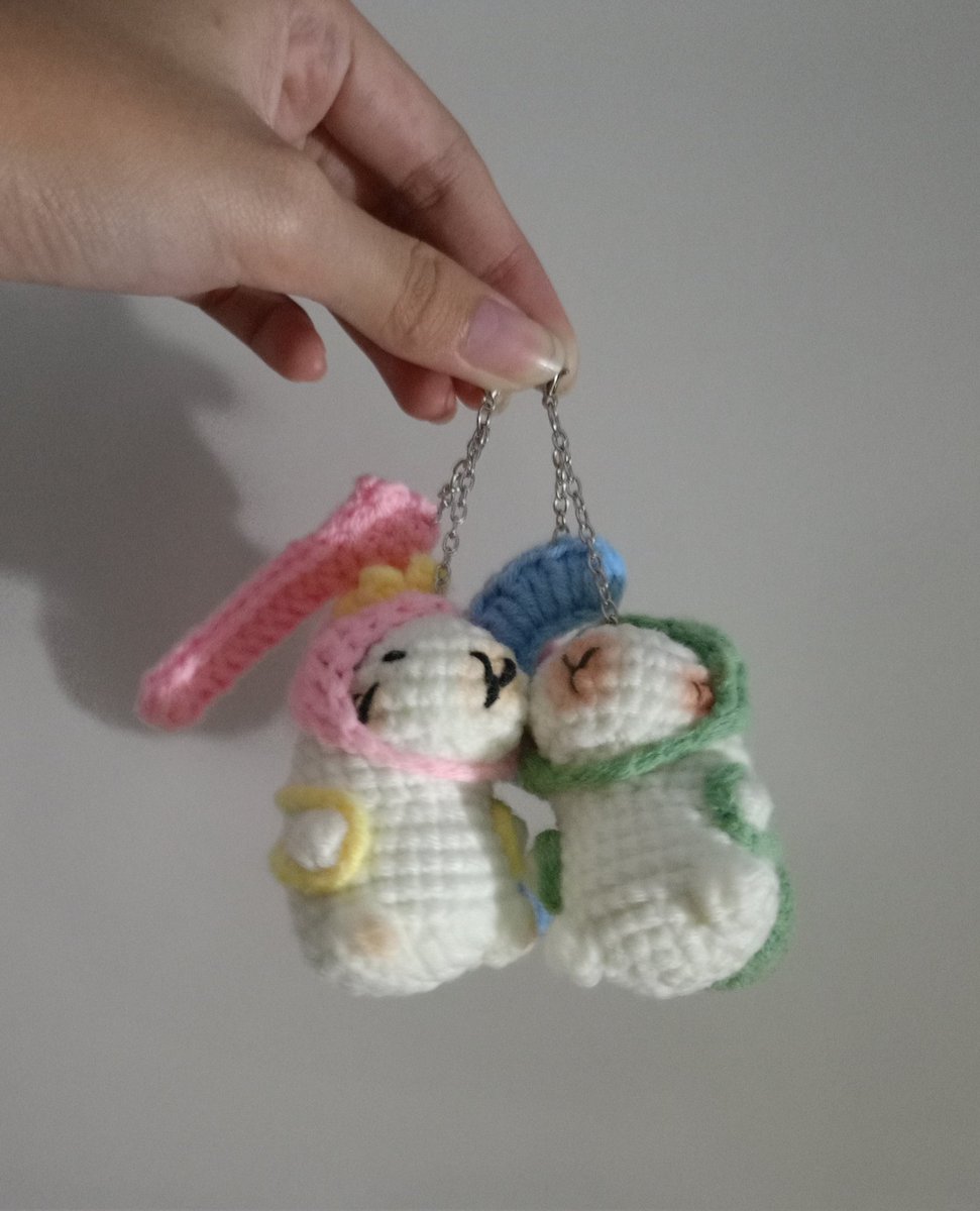 bububityls's tweet photo. Capybara Couple Charm
IDR 25K/ea 💸 https://t.co/EaW2xGAq5m