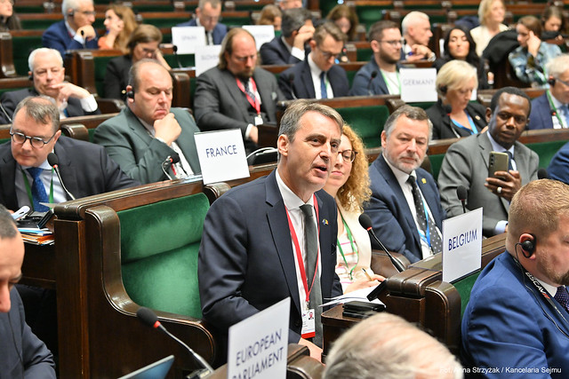 Europarl_PL's tweet image. Trwa posiedzenie #COSAC (Konferencji Komisji do Spraw Unijnych Parlamentów Unii Europejskiej), organizowane w ramach polskiej prezydencji 🇵🇱🇪🇺#eu2025pl.
Dyskutowane będą tematy takie jak cyberodporność oraz polityka rozszerzenia UE.
@KancelariaSejmu