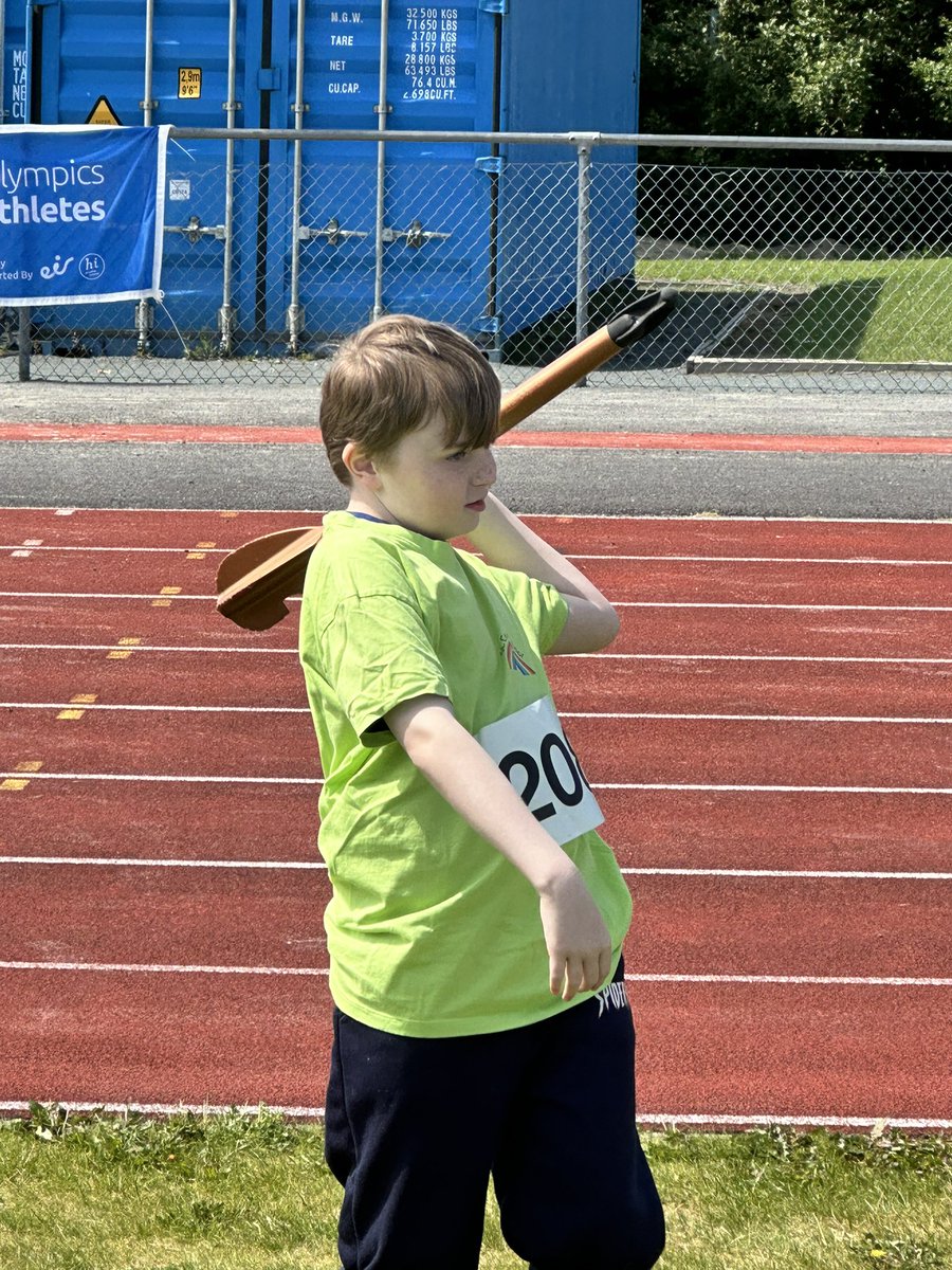 St. Cecilia's School tweet media