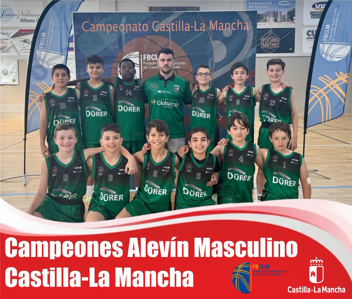 Queremos felicitar al equipo alevín de la Escuela de Baloncesto de La Roda por la consecución del Campeonato de Castilla-La Mancha. Enviando nuestra enhorabuena a todos los jóvenes jugadores, entrenadores y al conjunto de la escuela por su impecable trayectoria esta temporada.