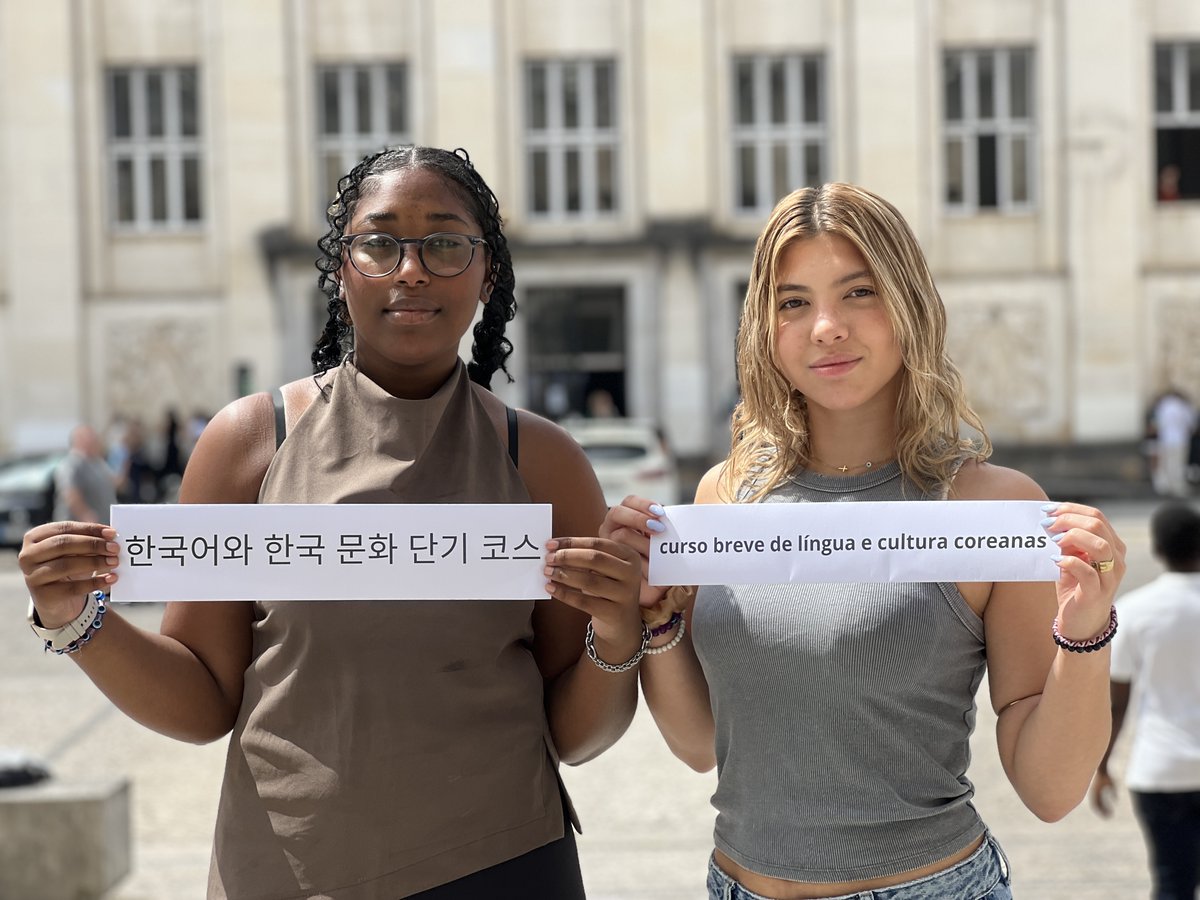 Faculdade de Letras da Universidade de Coimbra tweet media