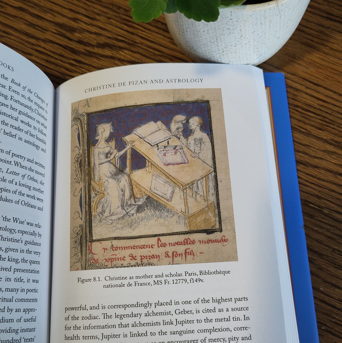 MagicNotWitches's tweet image. If you haven&apos;t already, check out Anne Lawrence-Mathers&apos; THE MAGIC BOOKS. I had the good fortune to read an advance copy and loved it - accessibly-written, stunning illustrations, and, of course, absolutely fascinating!

#newbooks #magic #amreading