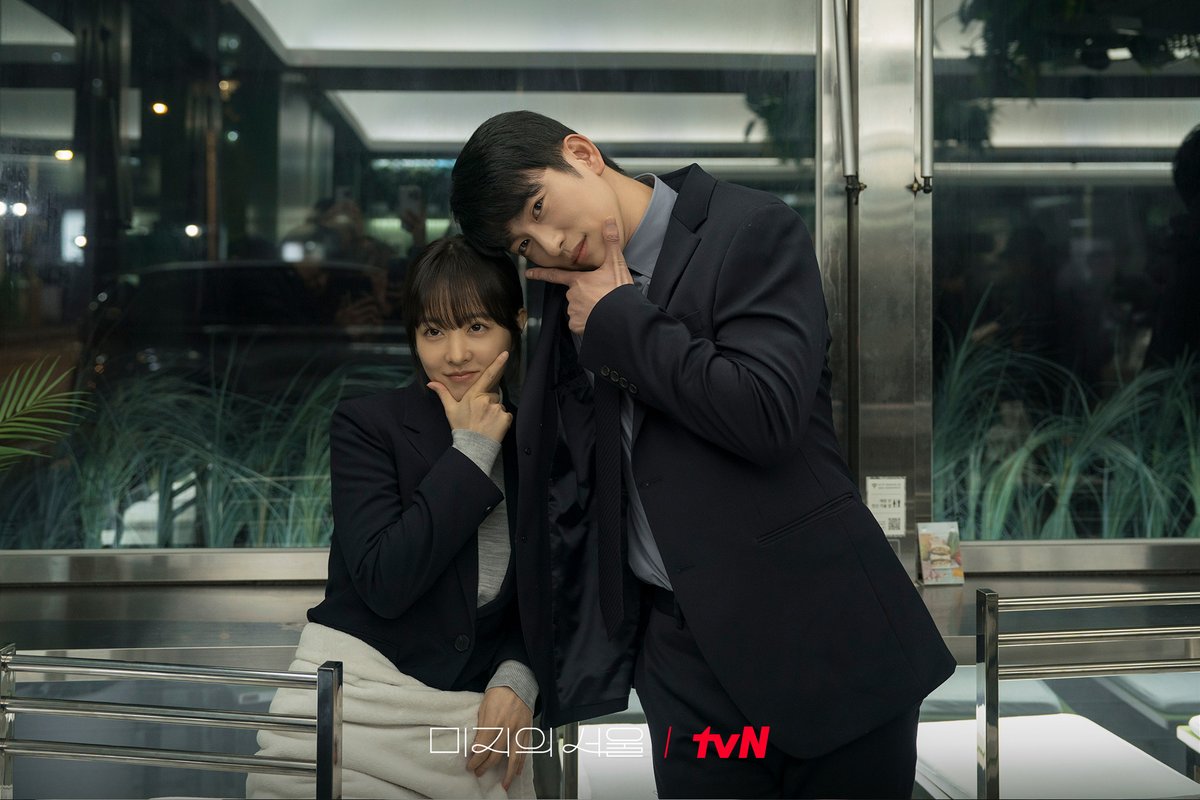 tvN drama tweet media