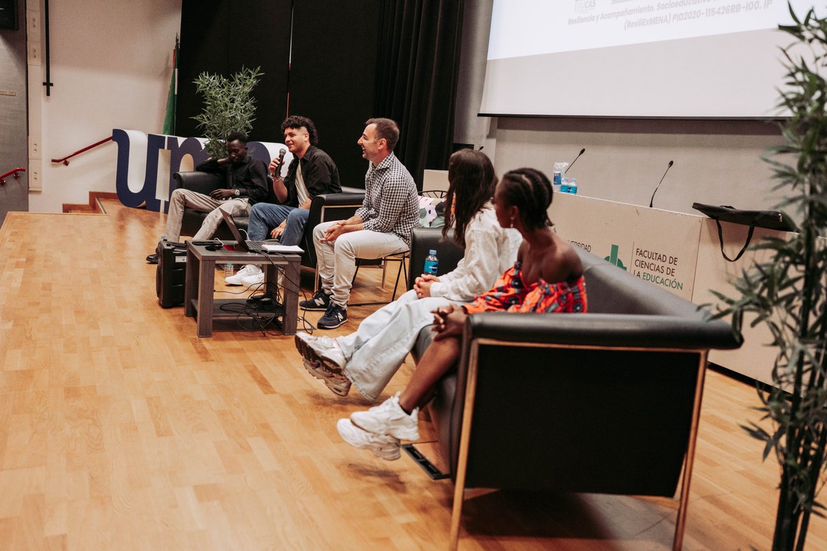 Universidad de Málaga (@infouma) on Twitter photo El proyecto de #investigación 'ResiliEx' ha organizado una conversación en nuestra Facultad de <a href="/Educacion_UMA/">FacultadEducaciónUMA</a> con juventud migrante ex-tutelada. +info: uma.es/sala-de-prensa… El proyecto de #investigación 'ResiliEx' ha organizado una conversación en nuestra Facultad de <a href="/Educacion_UMA/">FacultadEducaciónUMA</a> con juventud migrante ex-tutelada. +info: uma.es/sala-de-prensa…