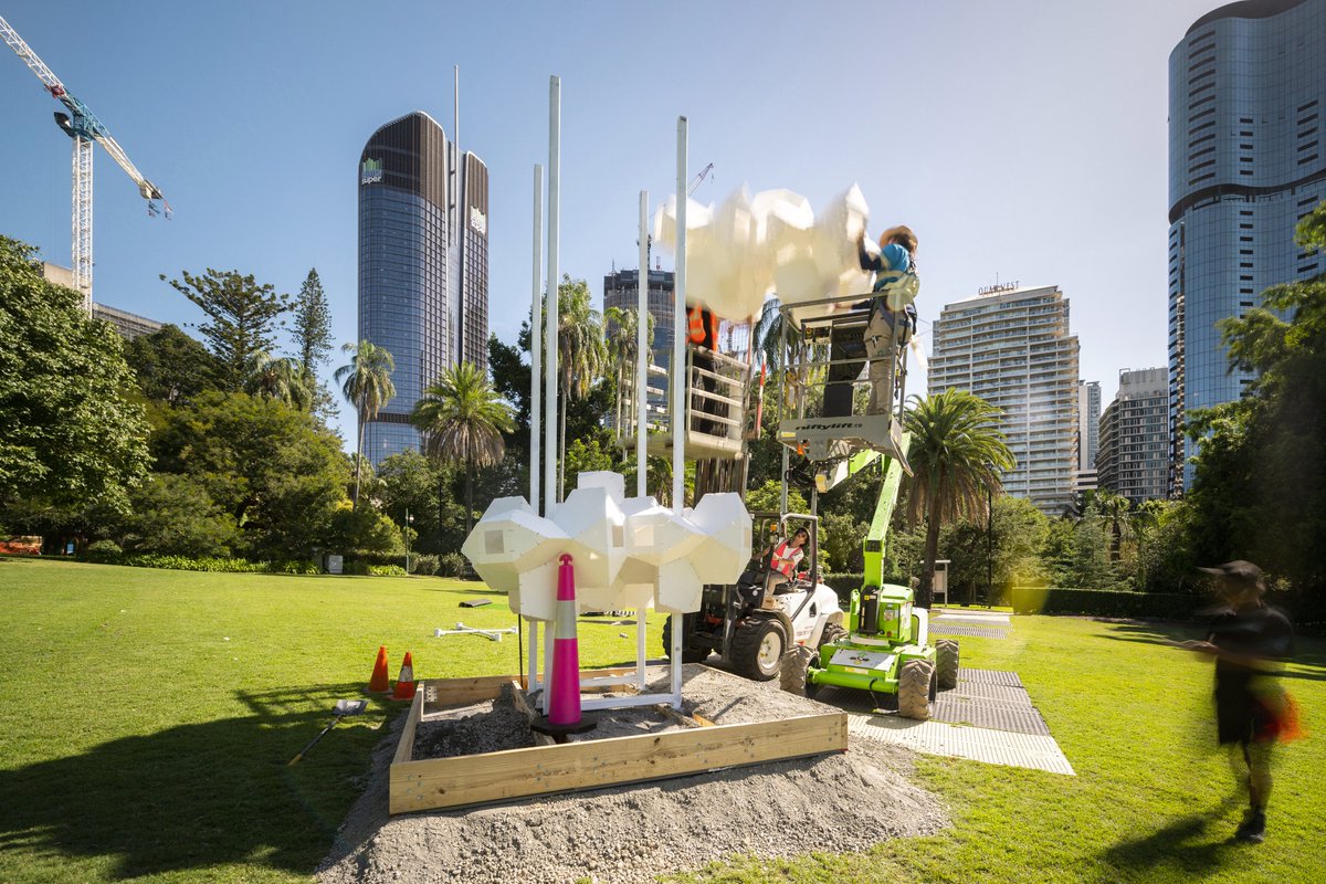 Noa Haim (@noahaim) on Twitter photo Setup moment from #BNEBotanica 2023. Light Lilies, created with Adriaan de Man for Botanica: Contemporary Art Outside, curated by <a href="/MuseumofBris/">MuseumofBris</a> . 📸 by Joseph Byford
#LightArt #PublicArt Setup moment from #BNEBotanica 2023. Light Lilies, created with Adriaan de Man for Botanica: Contemporary Art Outside, curated by <a href="/MuseumofBris/">MuseumofBris</a> . 📸 by Joseph Byford
#LightArt #PublicArt