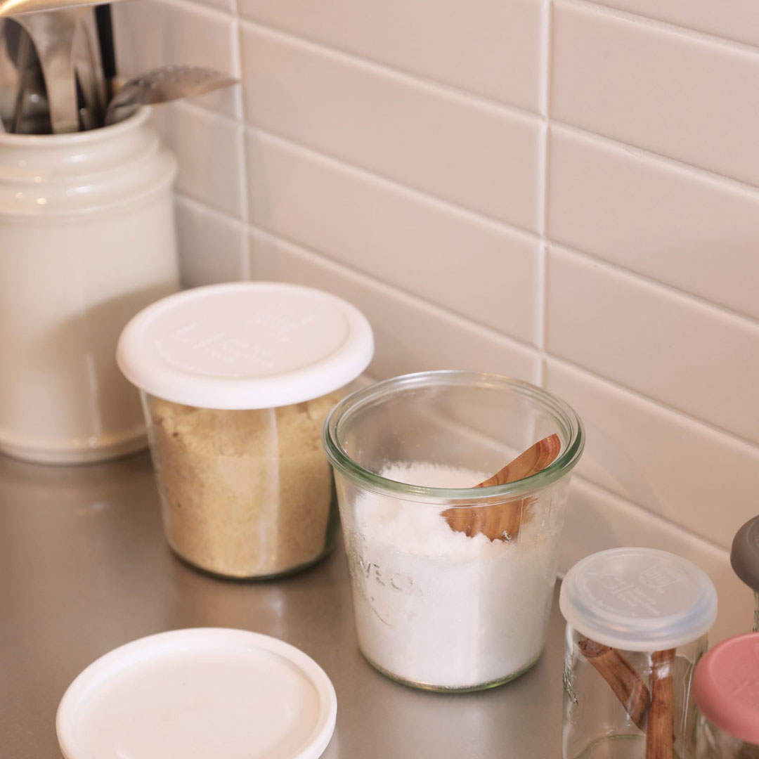 angers_kyoto's tweet image. WECK Fair 〜旬を楽しむ保存食〜
6/7(土)〜6/29(日)
アンジェ烏丸店

アンジェ烏丸店ではドイツ製の #WECK を中心に #保存食容器 や道具が揃います。これからの保存食や果実酒の仕込みにおすすめの新発売「WECK HOME SET」が一部入荷。
instagram.com/p/DKY5I0oSae4/…