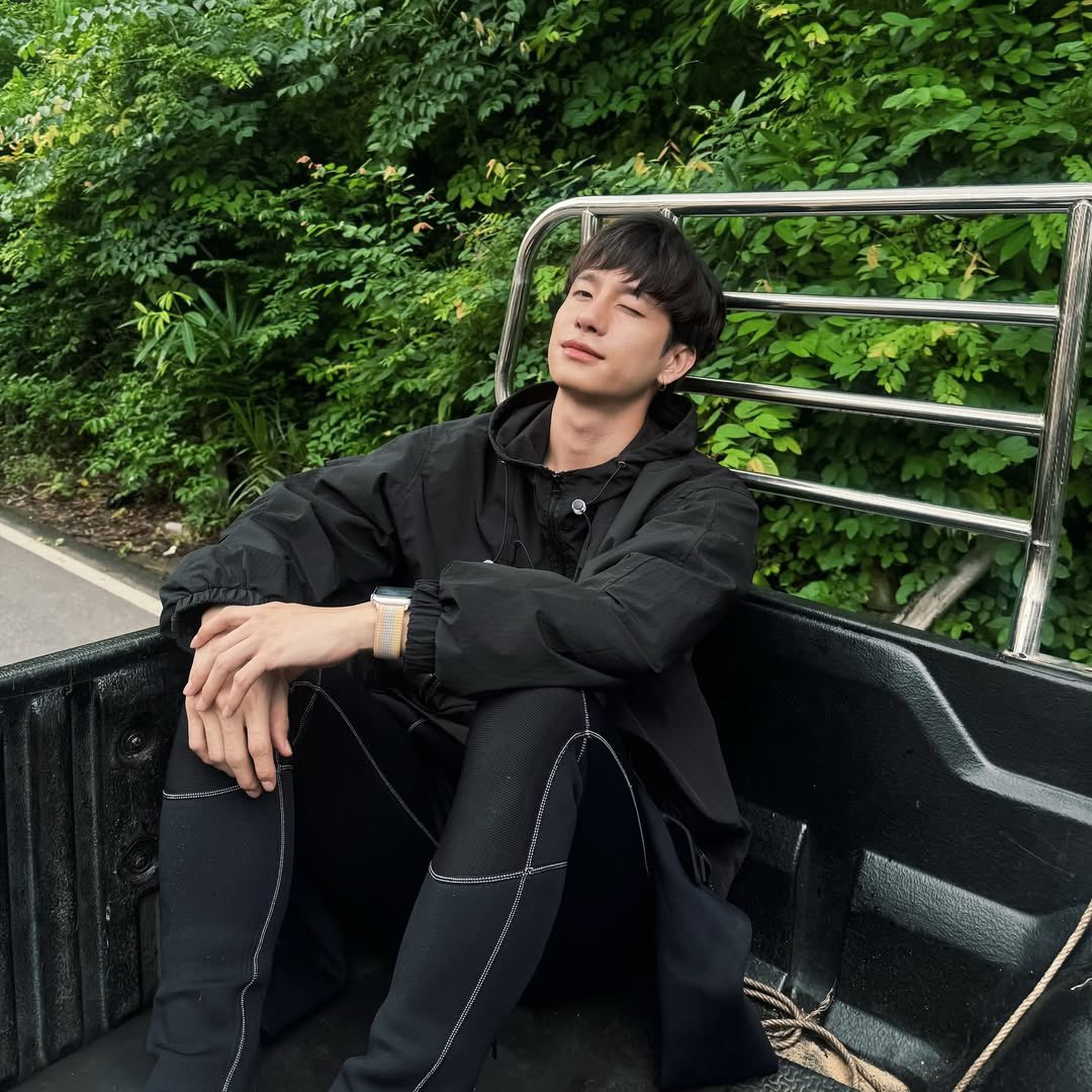 𝙁𝘼𝙁𝙄𝙇𝙈☆♡°(rest) tweet media