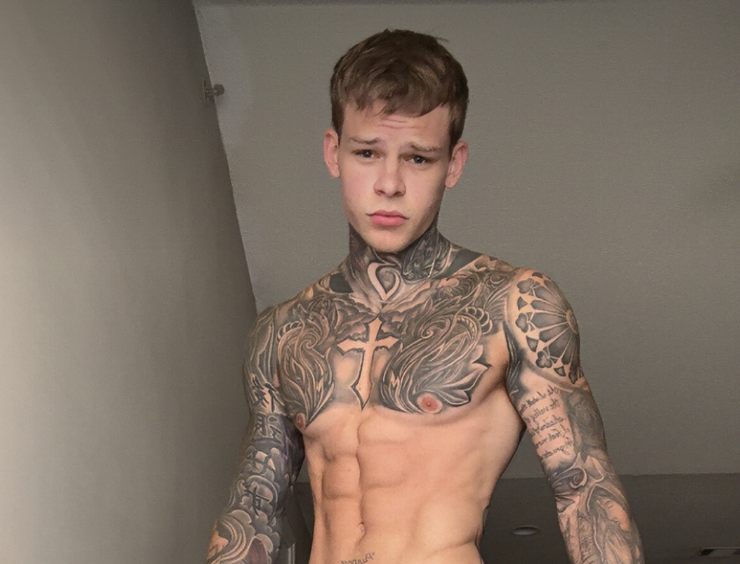FitxLiam's tweet photo. Type the word 'pls' if u would like to unlock my nudyz https://t.co/ShMsIvDvCs