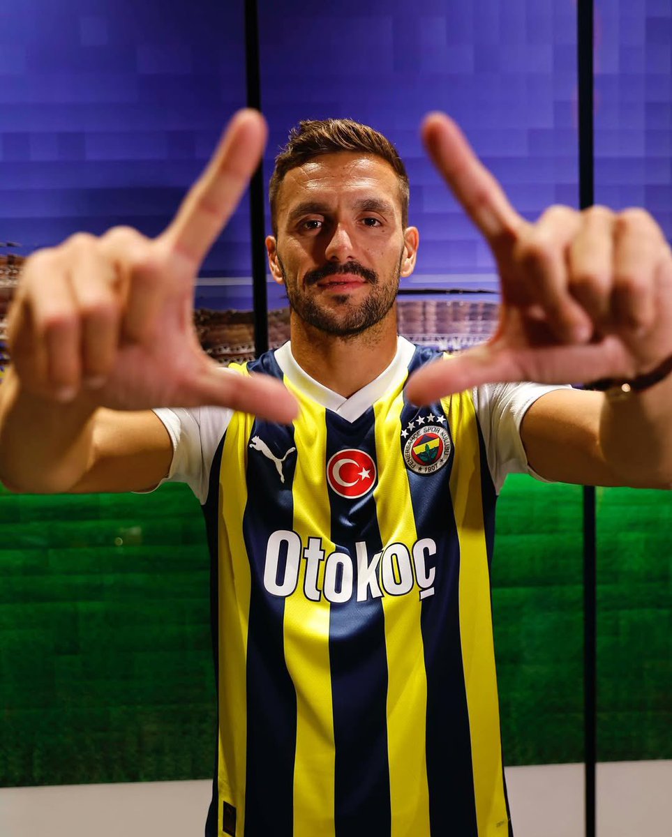 Dušan Tadić (@dt10_official) on Twitter photo 💛💙 After two unforgettable years, it’s time to say goodbye to this amazing club. <a href="/Fenerbahce/">Fenerbahçe SK</a> will always hold a special place in my heart. I’m deeply grateful to my teammates, staff, and everyone working behind the scenes: your support and dedication meant everything to me. 💛💙 After two unforgettable years, it’s time to say goodbye to this amazing club. <a href="/Fenerbahce/">Fenerbahçe SK</a> will always hold a special place in my heart. I’m deeply grateful to my teammates, staff, and everyone working behind the scenes: your support and dedication meant everything to me.