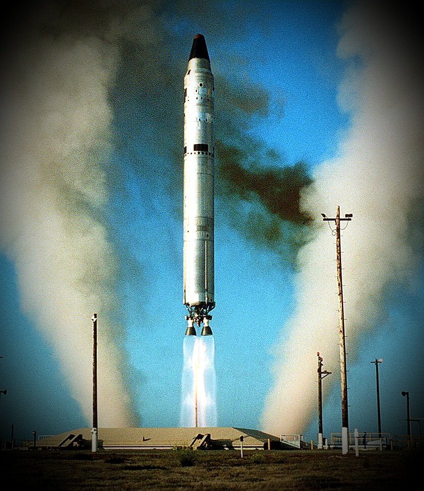 SebastianoPapa1's tweet image. #PURTROPPO
la #GUERRAperPROCURA, esiste e persiste, anche con #DonaldTrump. 
PURTROPPO lo"#Attack #Zelensky" ha risvegliato l'#Orso enorme di #Mosca e rovesciato i labili propositi di #PACE.
Le #BOMBE vanno avanti, Viva Viva la #MORTE!
#ExPluribusUnum

#USA #Russia #Europa #War