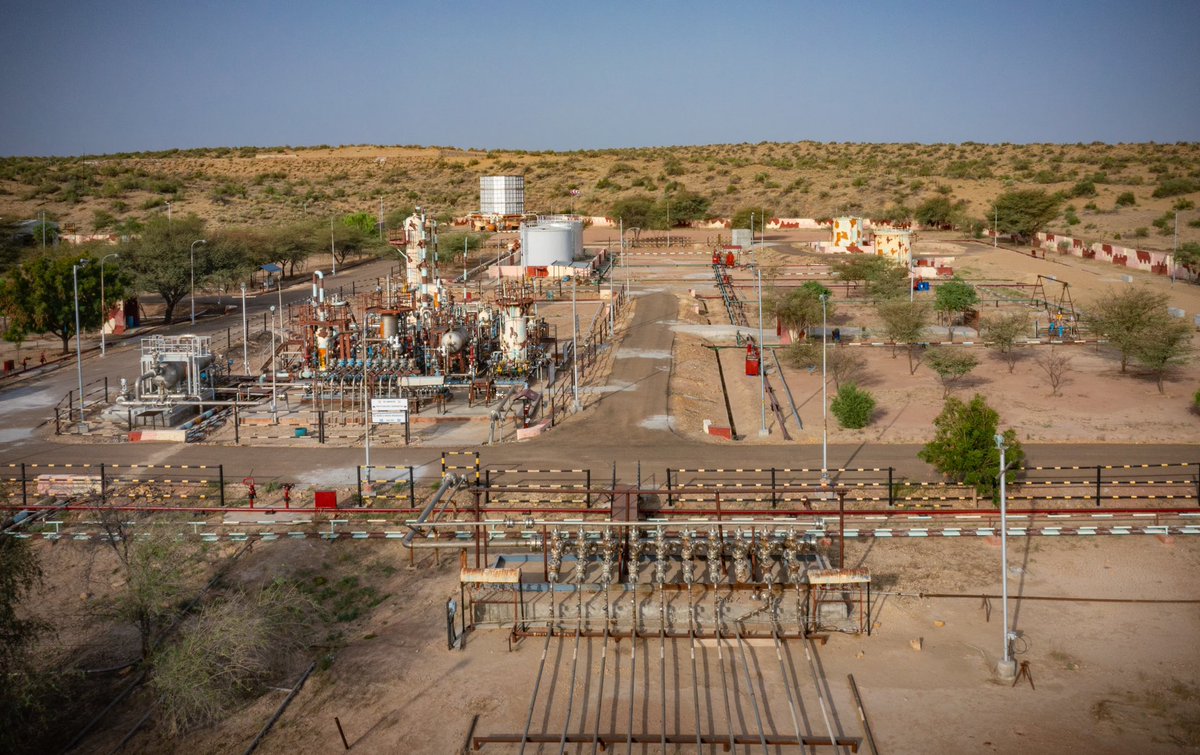 Hardeep Singh Puri (@hardeepspuri) on Twitter photo OIL Begins Gas Production from Bakhritiba DSF III Block in Western Rajasthan.
Amid the vast desert landscapes of Western Rajasthan, <a href="/OilIndiaLimited/">Oil India Limited</a> unfolds a new chapter in India’s energy story!
Heartiest congratulations to Oil India Limited (OIL) on setting a benchmark by OIL Begins Gas Production from Bakhritiba DSF III Block in Western Rajasthan.
Amid the vast desert landscapes of Western Rajasthan, <a href="/OilIndiaLimited/">Oil India Limited</a> unfolds a new chapter in India’s energy story!
Heartiest congratulations to Oil India Limited (OIL) on setting a benchmark by