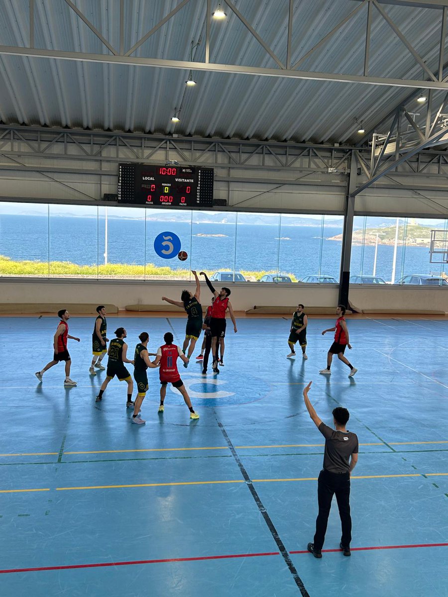 cdlosrosales's tweet photo. Senior Masculino:

Club Deportivo Los Rosales 78 - C B. Arteixo Duocode 71

Crónica:
https://t.co/VwDtp494mO

1, 2, 3… RO-SA-LES!!🏀❤️
⚫🔴⚫🔴

#cdrosales #baloncesto #senior https://t.co/8KhK5s6NWO