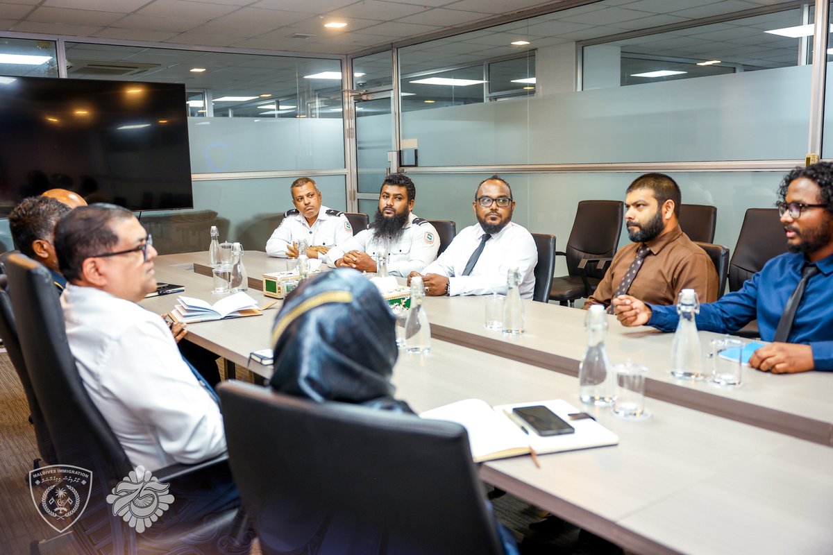 Maldives Immigration (@immigrationmv) on Twitter photo Ahmed Hamdhan Nasir, Deputy Minister, along with senior officials from <a href="/HPA_MV/">Health Protection Agency</a> , met with the Controller General of Immigration, CP (Retd) Ahmed Faseeh, to discuss strategies for improving the efficiency of health screening processes at the border. Ahmed Hamdhan Nasir, Deputy Minister, along with senior officials from <a href="/HPA_MV/">Health Protection Agency</a> , met with the Controller General of Immigration, CP (Retd) Ahmed Faseeh, to discuss strategies for improving the efficiency of health screening processes at the border.