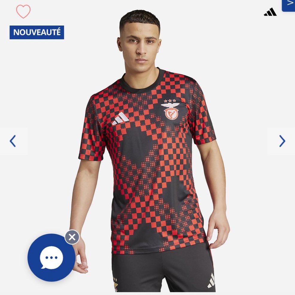 O mito cria // o lixo copia