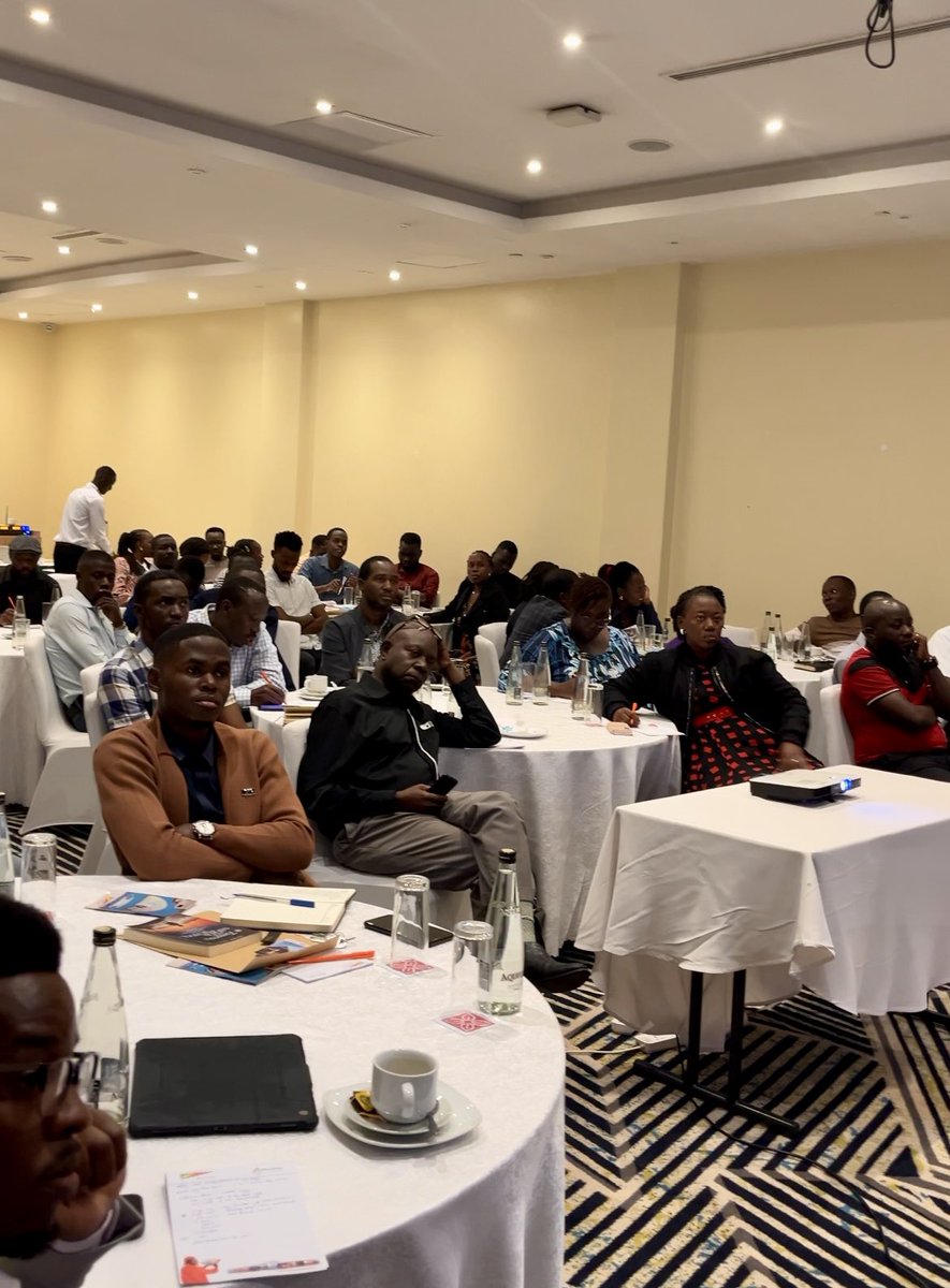 BascoPaintsUg's tweet photo. We sealed off last week with #SealingStrength @UgArchSociety #cpdmay2025 and we were proud to be key sponsors of this exciting and informative event.

At Basco Paints, we don’t just color your spaces — we protect, enhance, and elevate them. https://t.co/ZtYH7rI6UG