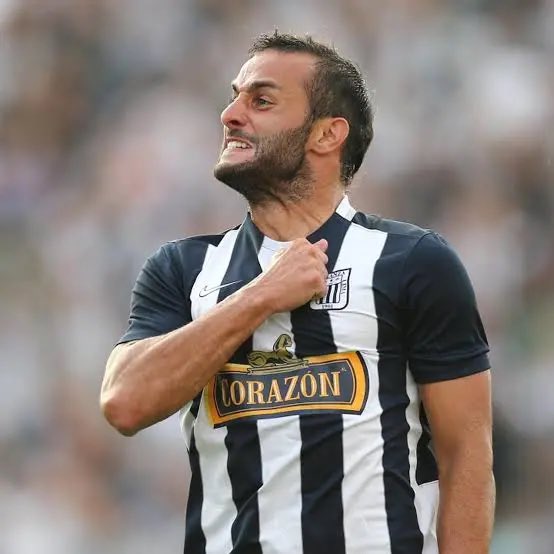 josagusto tweet media