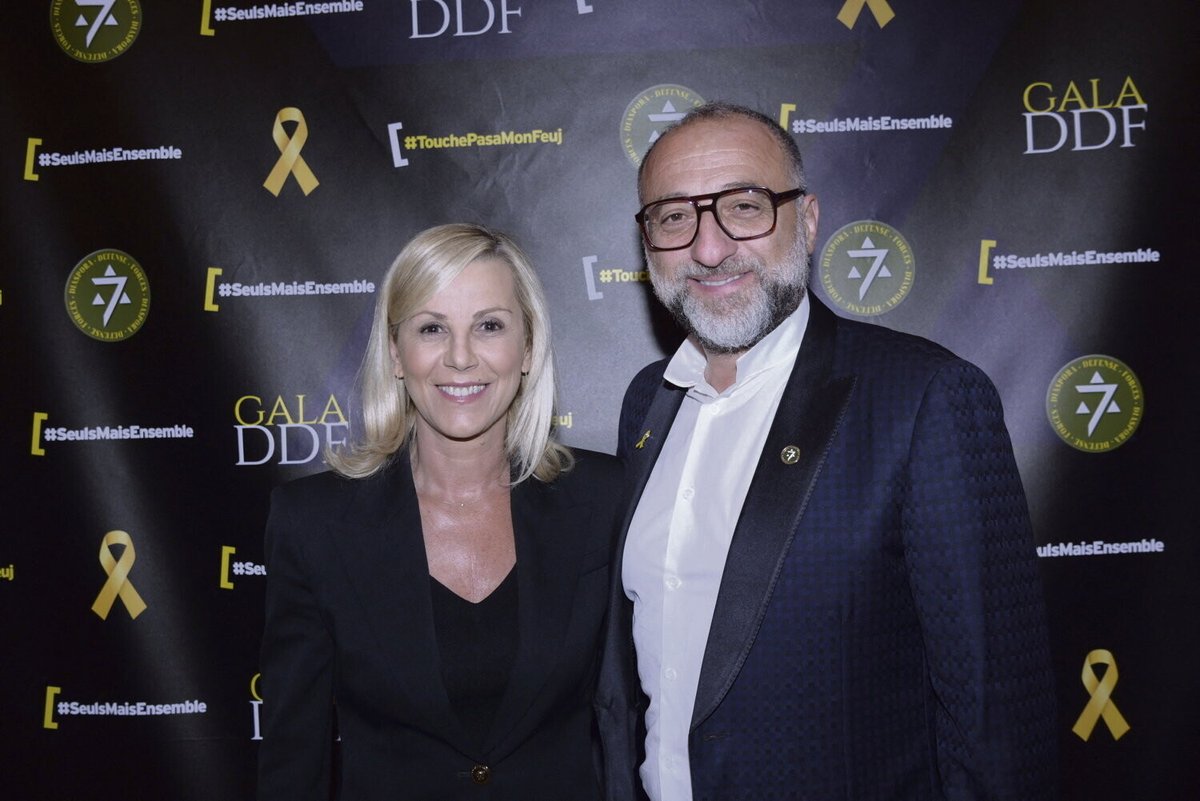 À Paris, un gala de soutien à l'armée israélienne rassemble essayistes et journalistes d'extrême droite pour rire des morts à Gaza 

➡️ l.humanite.fr/9gC