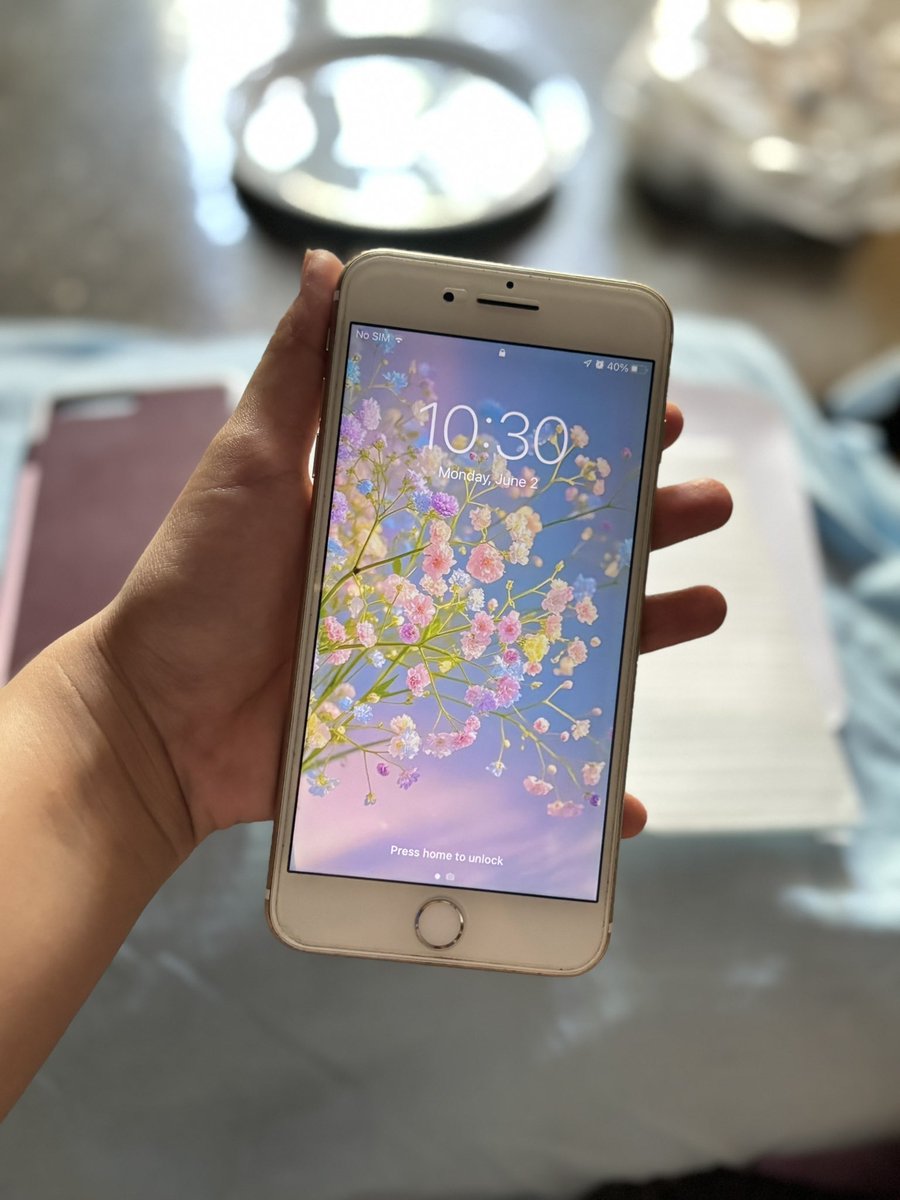 arcmustsleep's tweet photo. ꒰ wts fs ph ꒱

♡̷ Iphone 7 plus - 128gb
    ╰₱ 4,200

𓄴 all working, openline
𓄴 bh 90%  (orig)
𓄴 minor dents only

𓄴 freebies: 1 case + new charger set + earphones + tempered glass and carbon stickers

📍 lalamove//meet-up near taytay, cainta, or binangonan (unli check) https://t.co/12kRUZx6H9