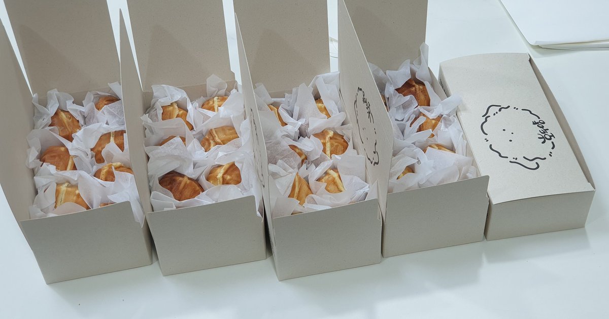 Hodu_Mee's tweet photo. 이번주는 선거일 휴무로 수요일/금요일에 각각 택배가 출고될 예정입니다!
찾아주셔서 늘 감사합니다. 😆 https://t.co/kqJQ3KFXvO