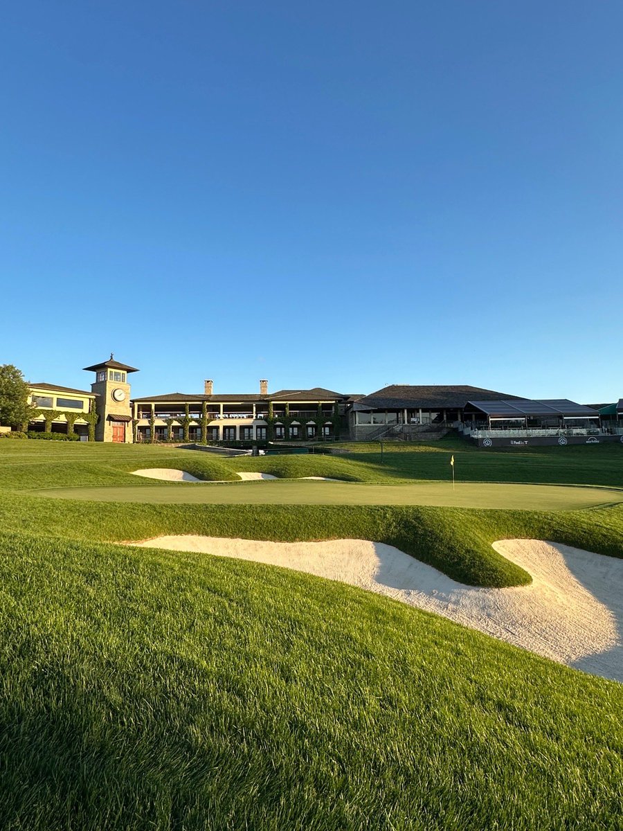 Scottie goes back to back. Another great year and love volunteering and being a very small part of the <a href="/MemorialGolf/">the Memorial</a> 

P.S happy birthday <a href="/GoodyearBlimp/">Goodyear Blimp</a>