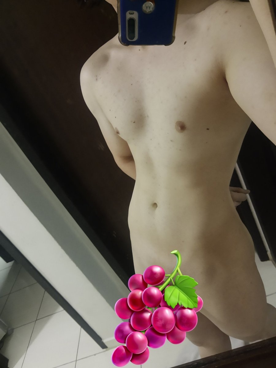 Quem quer rola de comprometido??
Chama dm ou curte
#Pintoawards 
#pintosawards
#BRODERAGEM