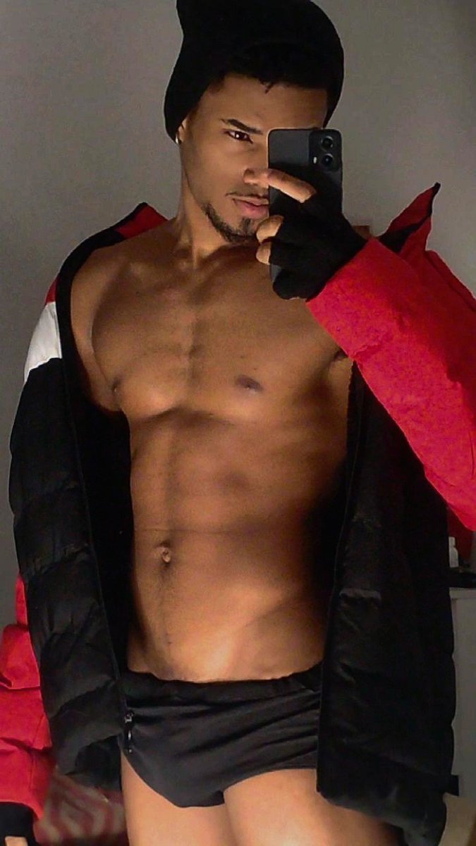 cubanito_dot's tweet photo. Será que esse casaco ficou bom? 🙂 

#engajamento #Parati #putaria #brotheragem #vermelho #fypシviral #fypviraltwitter #compartir #viral #bissexual #amizadecolorida https://t.co/KKOzBN81bb