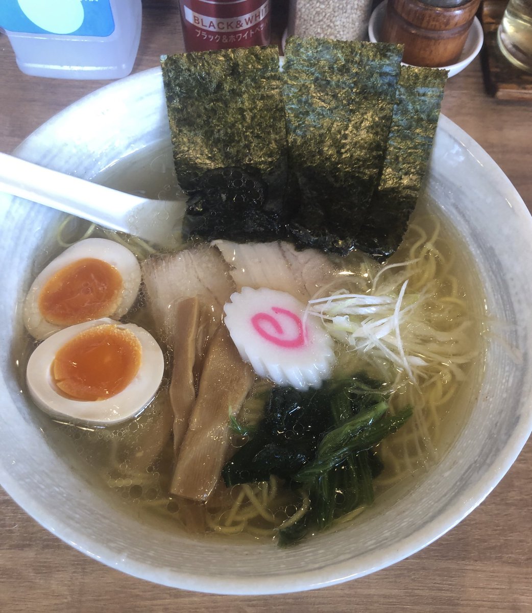 高輪ゲートウェイ付近をウロウロして帰ります。
フラッと入った塩ラーメン屋が衝撃的に美味しかったです！