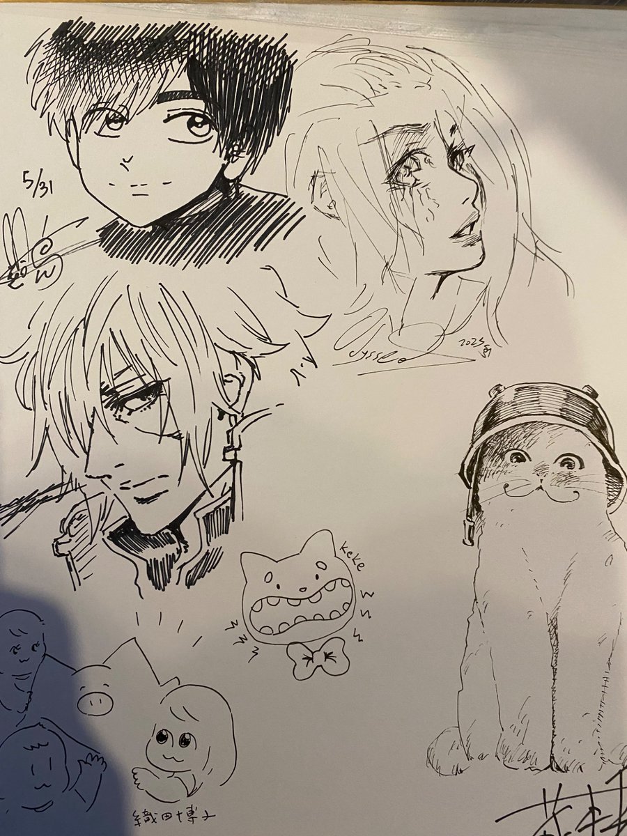 🇬🇷🇨🇾🇫🇷等、多国籍なマンガ家先生たちが我が家に集合しました〜!
みんなの絵が好み&amp;カッコ良すぎて震えた。色紙が豪華すぎる✨

蔵本千夜先生 @kobayashi_niki 
Odysseas Theodoratos  instagram@mangaka_ody 
堂島ジャイロ先生 @Doujima_Gyro 
ジョリス•ブアイエ先生 instagram@boyerjorys 