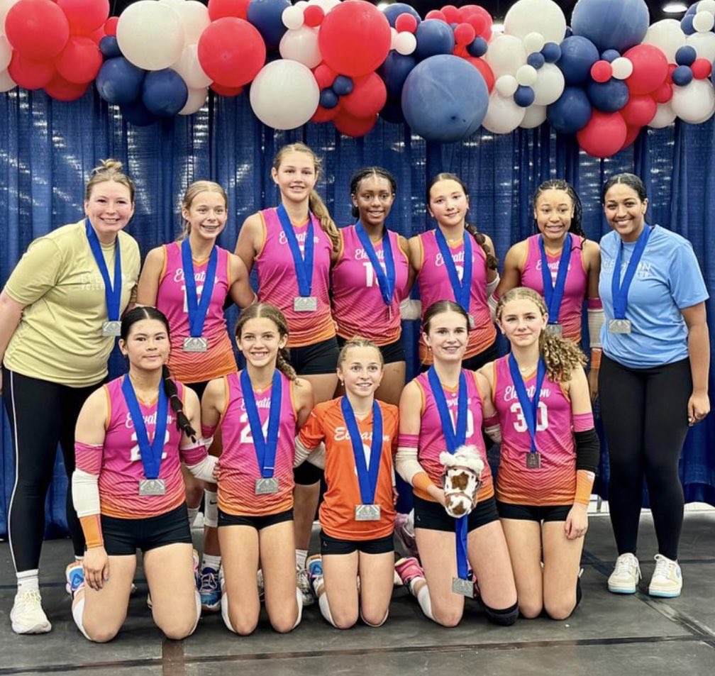 Elevation 12 Jada take 2nd place at Player’s Championships in Louisville!  The girls were 5-1 with wins over Circle City Purple, HPSTL, Munciana, and HP South before falling 15-13 in the final to KIVA Red!  #ElevationNation