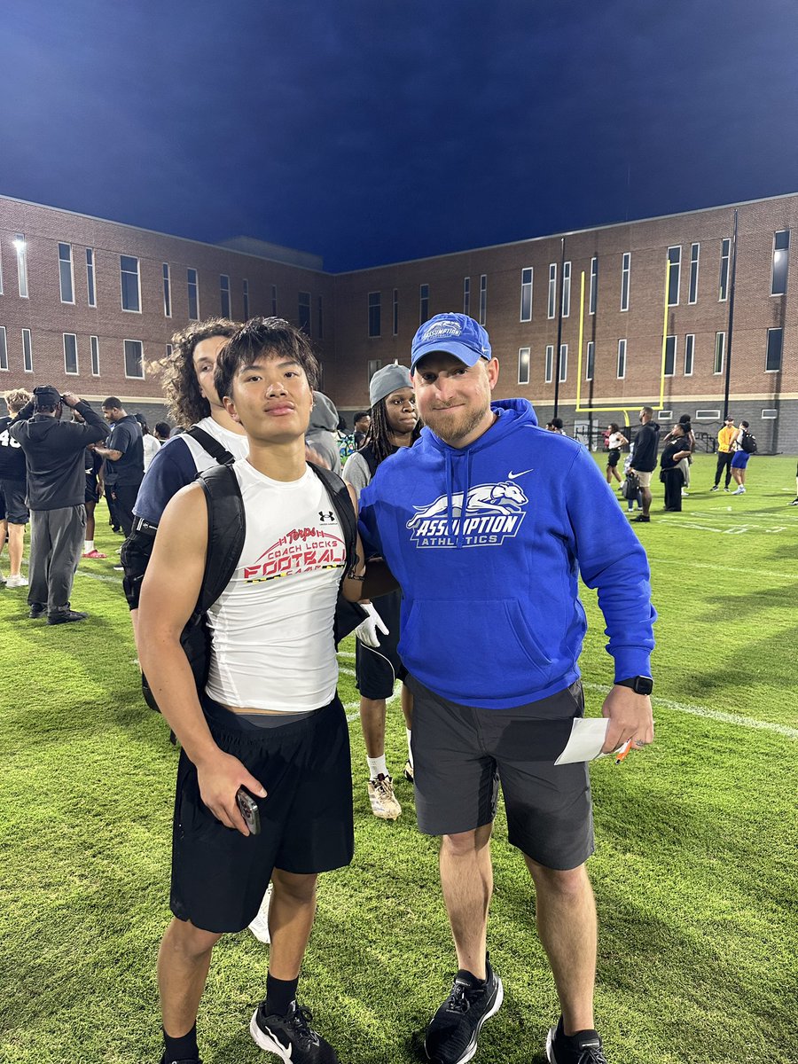isaacthai3's tweet image. Had a fun time Competing at the Maryland Camp today! Had a lot of fun competing and meeting new coaches. @CoachCruzen @mdoc376 @Coach_Ober @GSD_CULLEN @DKief10 @Latrell__Scott @CoachLocks @CoachPepHam @Aazaar23 @TerpsFootball @AssumptionFB