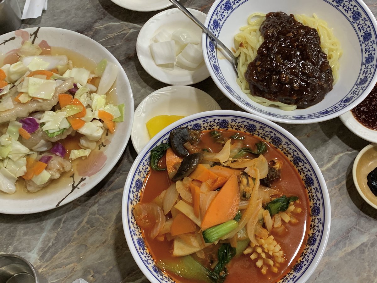 dongdong_eat's tweet image. 대전˚₊·—̳͟͞͞♡ 1박 2일 먹빵여행 타래(=╹ᴥ╹=)