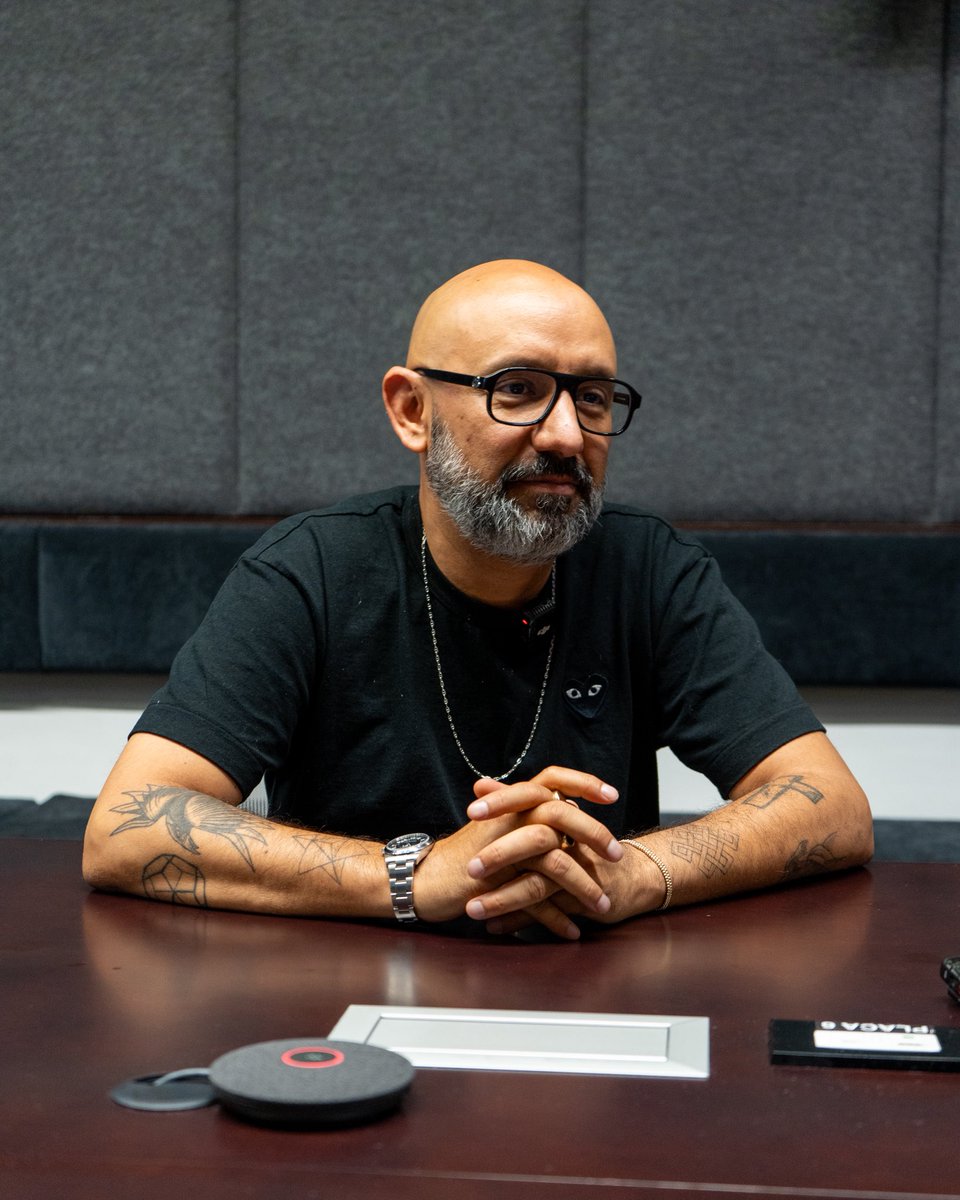 Astronomia Interior tweet media