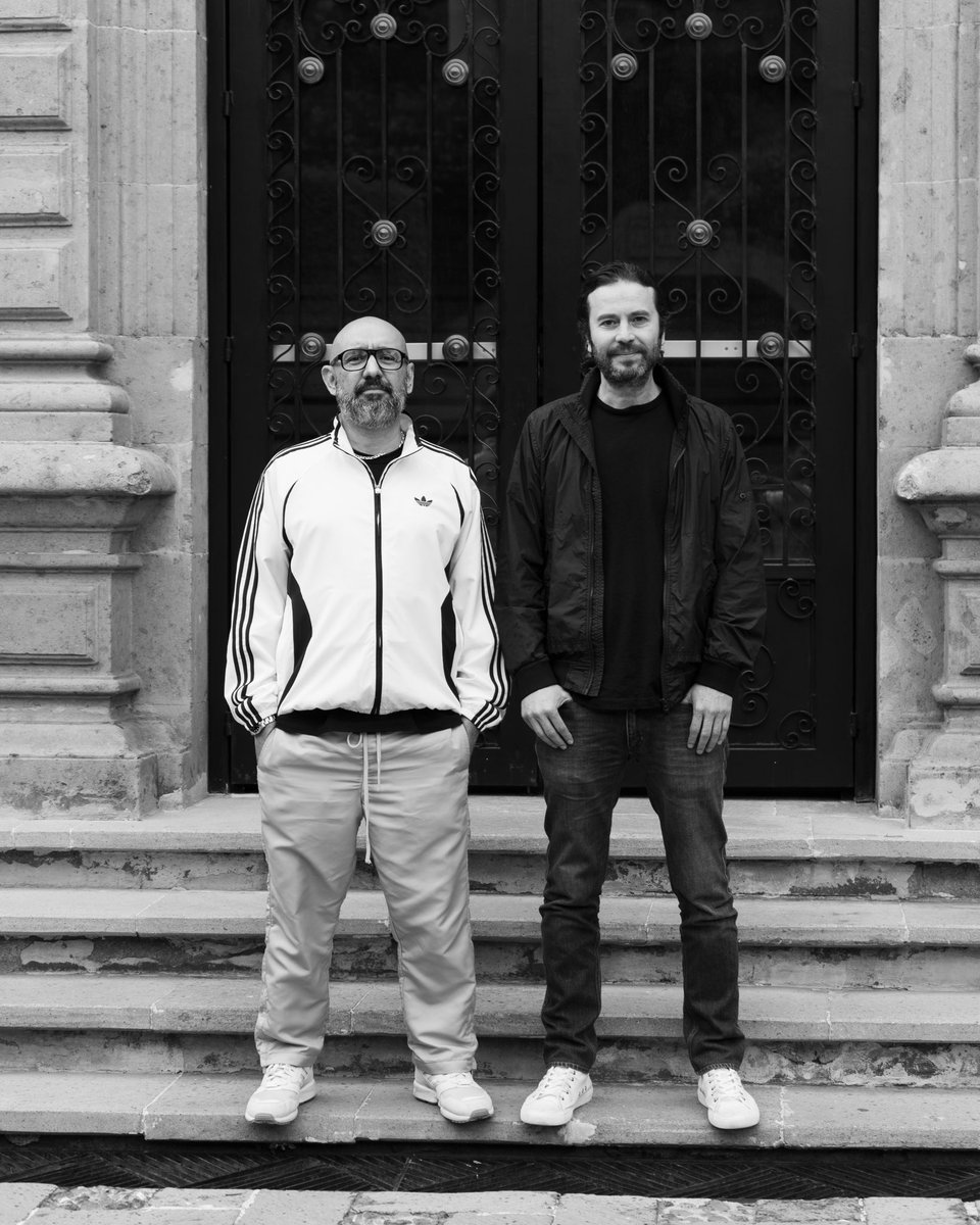 Astronomia Interior tweet media