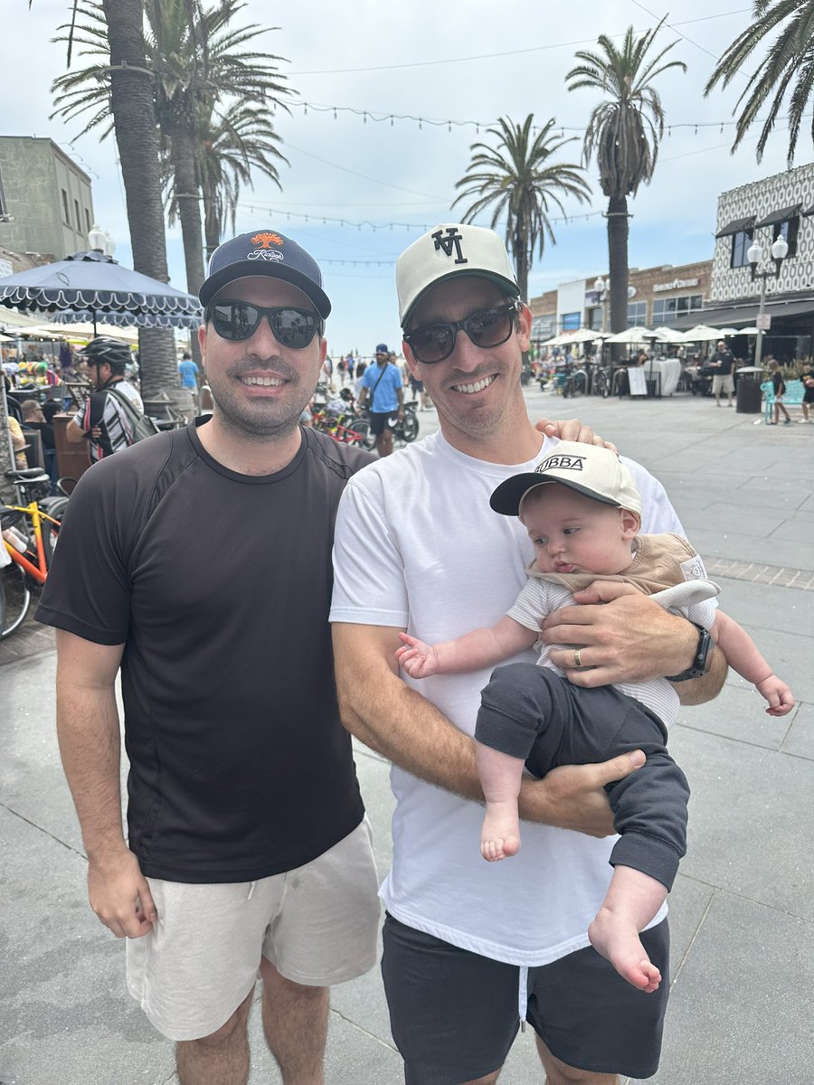 Panda Champ tweet media