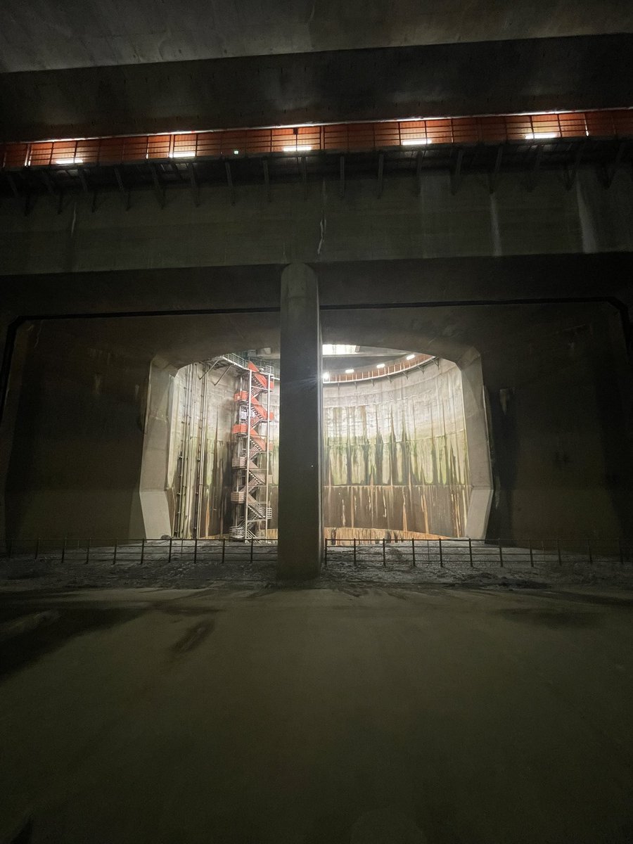 Boss8hachi's tweet image. ついに来た。
凄いなここ！
#外郭放水路調圧水槽