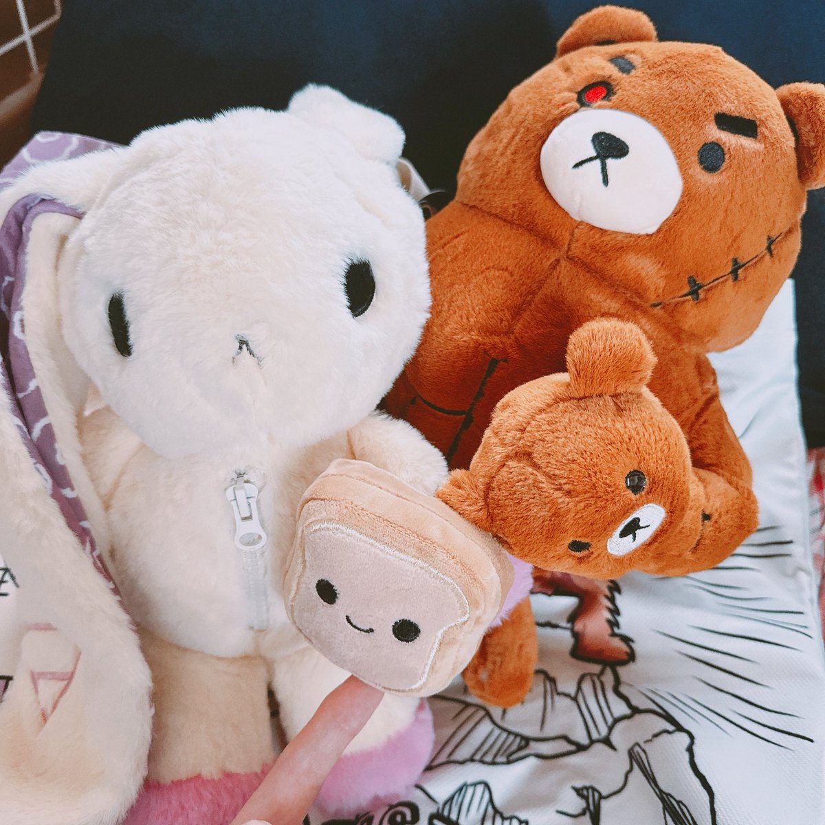 ohhhly's tweet photo. my bbangsaz 🧸🍞🦦 https://t.co/CWTYPHWLnl