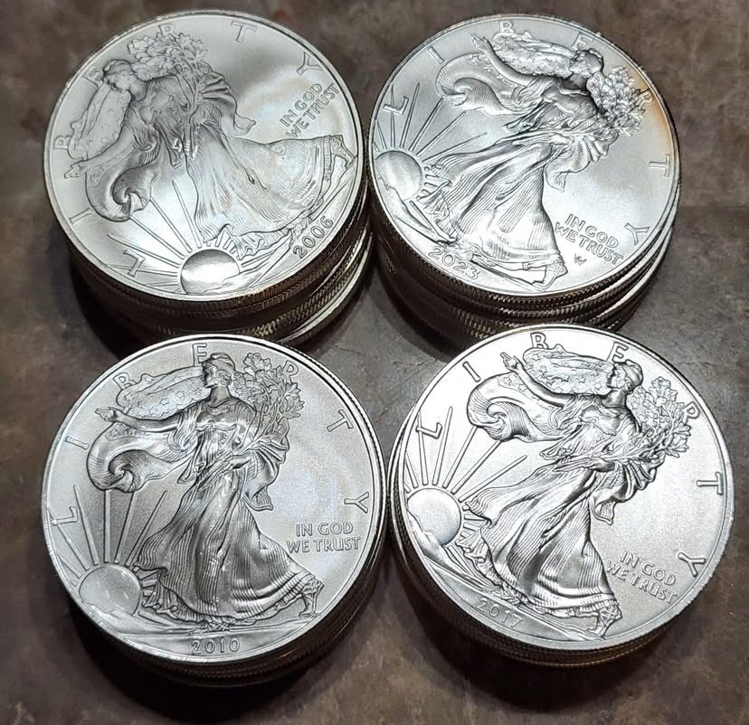 Bin $35 each shipped 

Zelle
Cashapp 
PayPal 
Apple Pay 
Venmo 
Crypto (10 %discount )accepted as payment options
 #coin #coins #numismatics #coincollecting #silver #numismatic #coincollection #coincollector ##silvercoinnecklace #1ozsilvercoin 
#instasilver