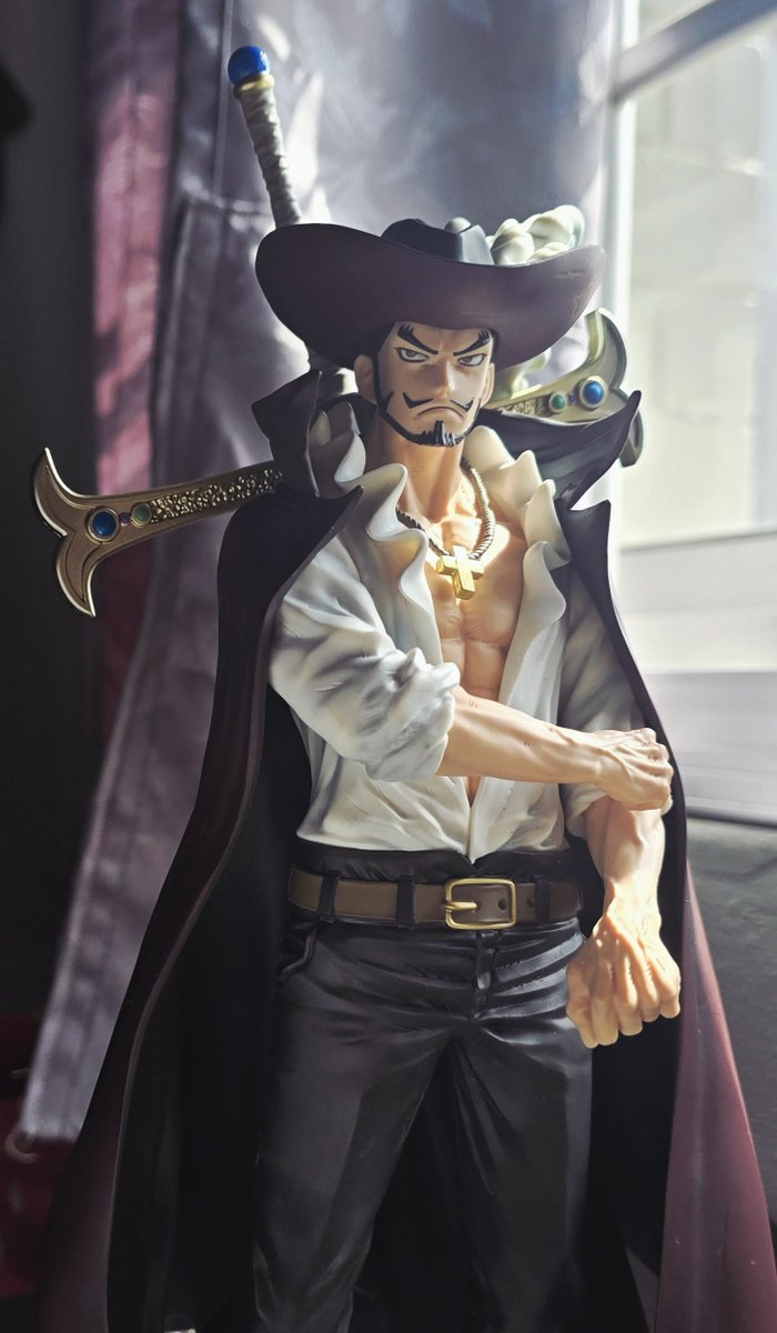 yu8nyu's tweet photo. Insanely gorgeous. The details, the veins, HIS FACE... 😌😇 https://t.co/3ccJisQGxy