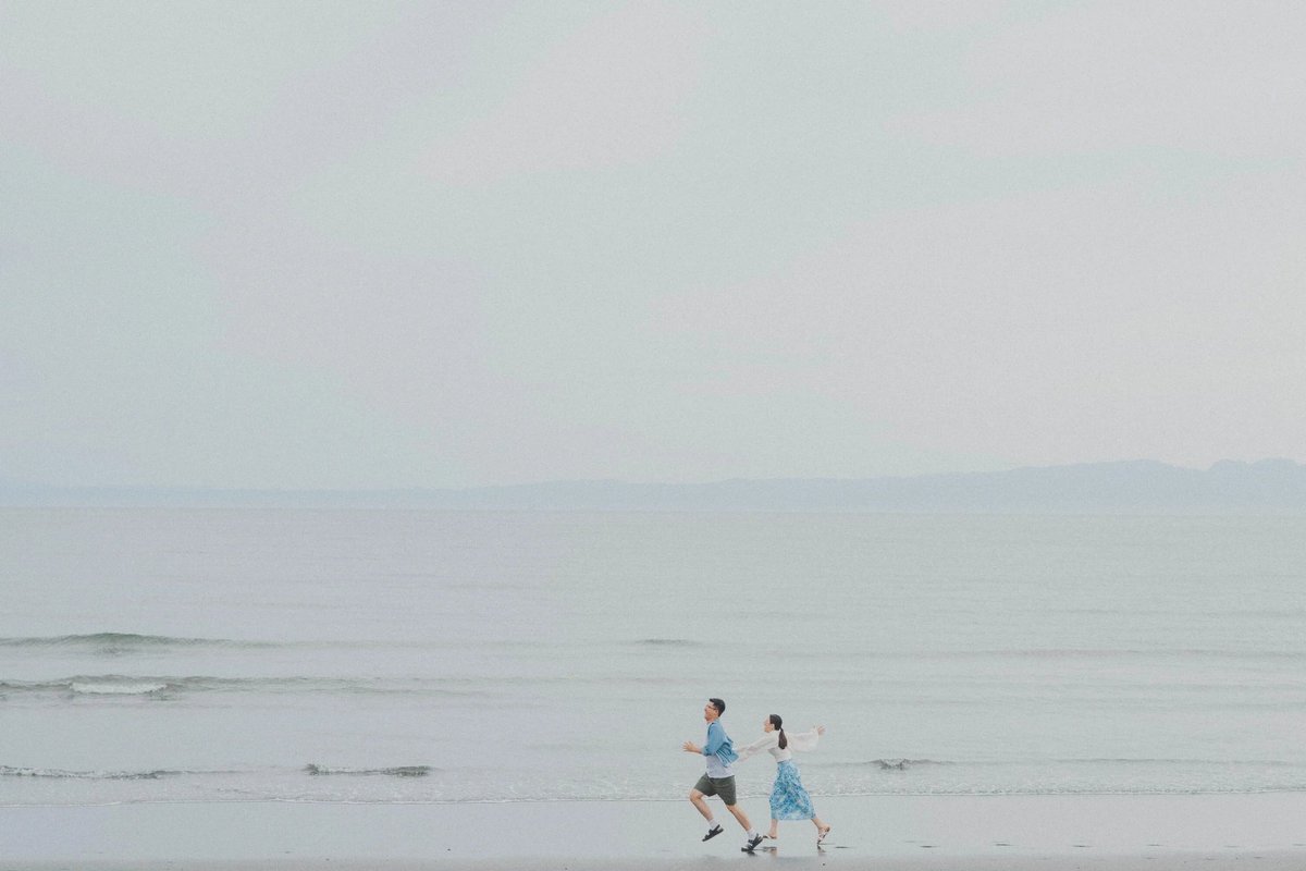 govoes's tweet photo. pencapaian terbesarku sebagai fotografer yang introvert adalah bikin klien tertawa lebar seperti ini.

karena yang lebih susah dari menangkap momen atau berkomposisi adalah bikin orang nyaman di depan kamera kita https://t.co/FfcJDrRMXG