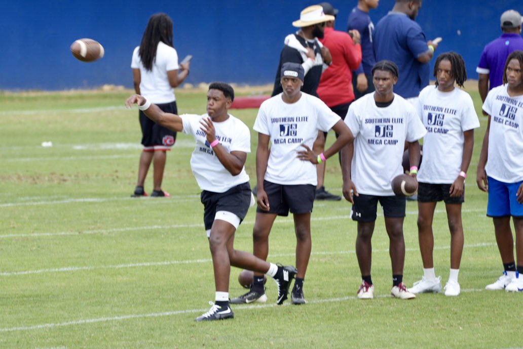 Amazing day <a href="/SouthernSEC150/">Southern Elite Mega Camp Series</a>! <a href="/Marcusdent93/">Marcus L Dent</a> <a href="/Rebels247/">David Johnson</a> <a href="/ShedrickMckenz2/">Miss-Lou Recruits</a> <a href="/CoachRipKirk/">Rip Kirk</a> <a href="/leg12tim/">Tim Leger</a> <a href="/CoachTaylor010/">T.C. Taylor</a> <a href="/CoachJWalker15/">Jack Walker</a> <a href="/CHbanderson/">Blake Anderson</a> <a href="/QBHitList/">QBHitList.com</a> <a href="/QBUniverseQBU/">QBUniverse</a> <a href="/QBUselect/">QBU Select</a> <a href="/TheRoyalTaylor/">Shay Taylor</a> <a href="/TheKramme/">Zachary Kramme</a> <a href="/JoshTucker_19/">Josh Tucker</a> <a href="/Coach_Magana/">Coach Mario Magana Jr.</a>